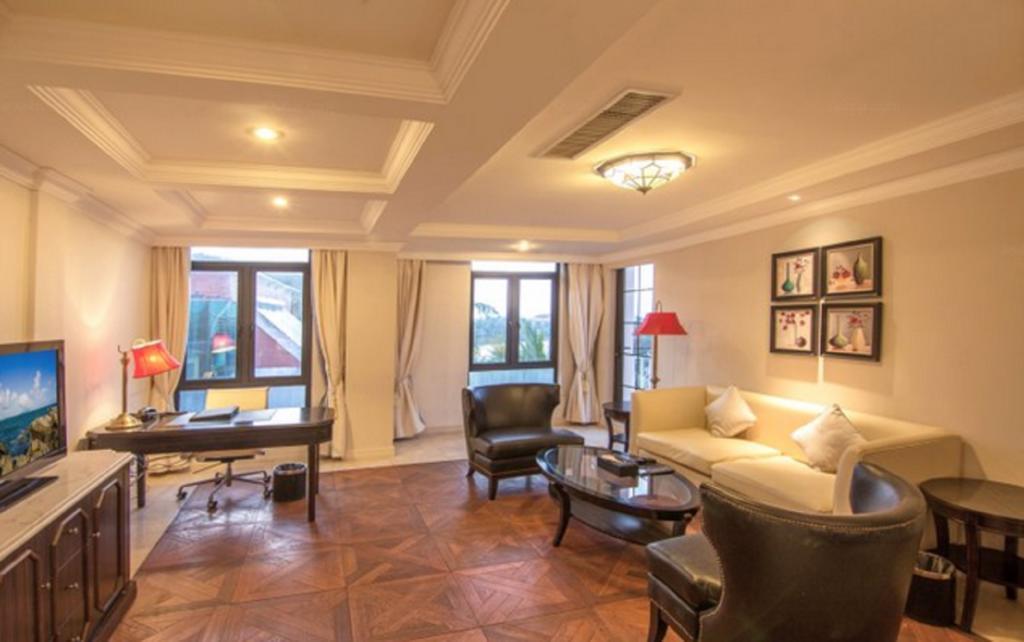 Sanya Yalong Bay Sintra Suites Hotel Bagian luar foto