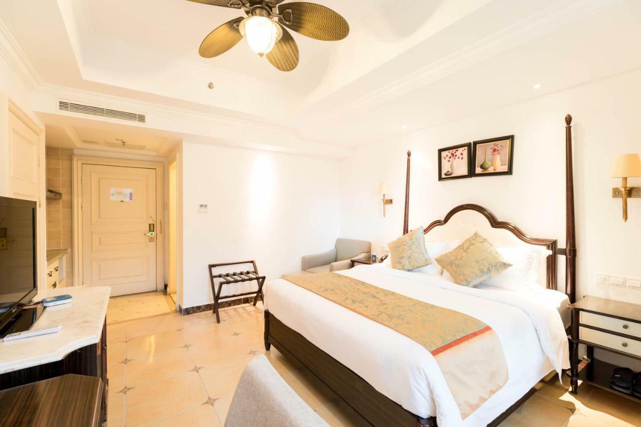 Sanya Yalong Bay Sintra Suites Hotel Bagian luar foto