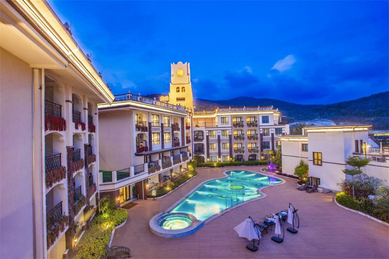 Sanya Yalong Bay Sintra Suites Hotel Bagian luar foto